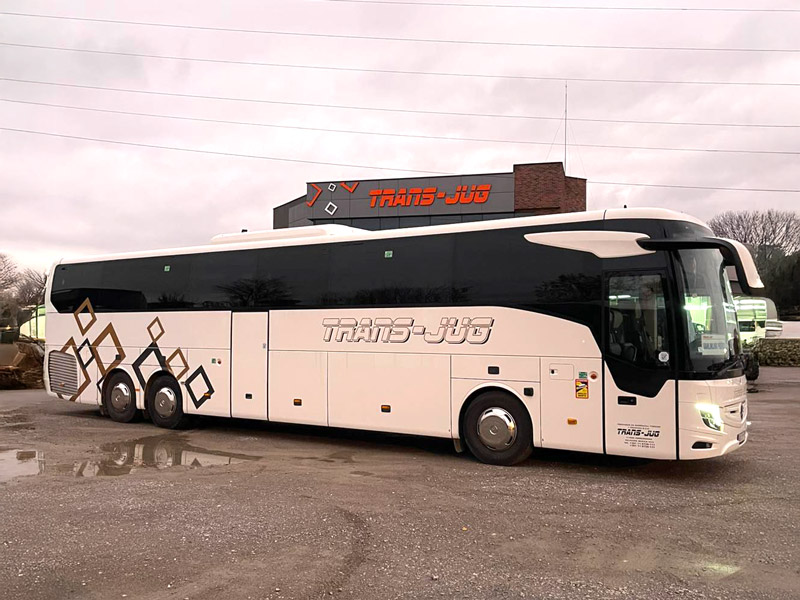 Mercedes Tourismo 59